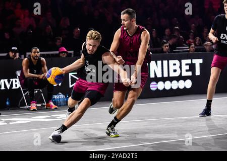 , - 13 OCTOBRE : Norbert Thelissen - Utrecht, Andreja Milutinovic - Liman lors du match FIBA 3x3 World Tour Amsterdam 2024 entre Liman et Utrecht au Gasthouder le 13 octobre 2024 à Amsterdam, pays-Bas. (Photo de Edwin J.H. de Vries/Orange Pictures) crédit : Orange pics BV/Alamy Live News Banque D'Images