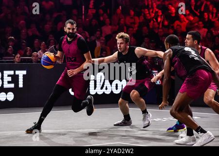 , - 13 OCTOBRE : Stefan Kojic - Liman, Norbert Thelissen - Utrecht lors du match FIBA 3x3 World Tour Amsterdam 2024 entre Liman et Utrecht au Gasthouder le 13 octobre 2024 à Amsterdam, pays-Bas. (Photo de Edwin J.H. de Vries/Orange Pictures) crédit : Orange pics BV/Alamy Live News Banque D'Images