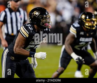 12 octobre 2024 : L'extrémité défensive des Buffaloes du Colorado Arden Walker (53) cherche à jouer pendant la seconde moitié du match de football entre le Colorado et l'État du Kansas à Boulder, DANS LE Colorado. Derek Regensburger/CSM. Banque D'Images