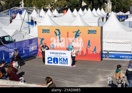 (C) Denis TRASFI / MAXPPP - à Paris le 06-10-2023 VREDESTEIN les 20km de Paris - Banque D'Images