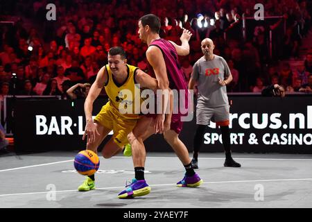 , - 13 OCTOBRE : Strahinja Stojacic - Ub, Mihailo Vasic - Liman lors du match de finale FIBA 3x3 World Tour Amsterdam 2024 entre Ub et Liman au Gasthouder le 13 octobre 2024 à Amsterdam, pays-Bas. (Photo de Edwin J.H. de Vries/Orange Pictures) crédit : Orange pics BV/Alamy Live News Banque D'Images