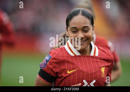 Liverpool, Liverpool, Royaume-Uni. 13 octobre 2024. Liverpool FC v Manchester City FC Barclays Super League femme ANFIELD STADIUM ANGLETERRE 13 OCTOBRE 2024 Olivia Smith de Liverpool lors du match de Super League féminine Barclays entre Liverpool FC et Manchester City FC au Anfield Stadium le 13 octobre 2024 à Liverpool Angleterre. Crédit : ALAN EDWARDS/Alamy Live News Banque D'Images