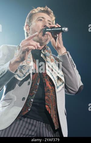 Madrid, Espagne. 05 janvier 2022. Le chanteur Manolo García se produit lors d'une tournée au Wizcenter à Madrid 13 octobre 2024 Espagne crédit : Sipa USA/Alamy Live News Banque D'Images