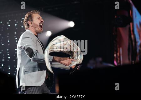 Madrid, Espagne. 05 janvier 2022. Le chanteur Manolo García se produit lors d'une tournée au Wizcenter à Madrid 13 octobre 2024 Espagne crédit : Sipa USA/Alamy Live News Banque D'Images