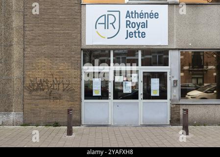 Jette, région de Bruxelles-capitale, Belgique, 03 19 2020 Lycée fermé pendant la crise de Corona, Europe Banque D'Images