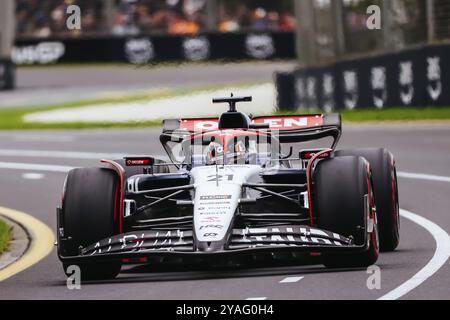 MELBOURNE, AUSTRALIE, 1er AVRIL : Nyck de Vries, des pays-Bas, pilote la Scuderia AlphaTauri AT04 lors du Grand Prix d'Australie 2023 Banque D'Images