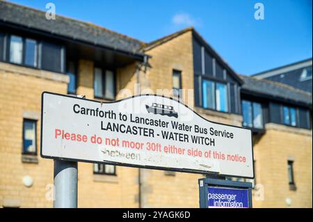 Arrêt du bateau-bus Lancaster à la Water Witch Banque D'Images