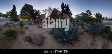 Los Angeles Department of Water and Power Building and Landscaping Banque D'Images