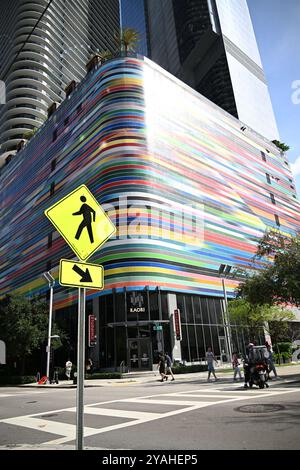 Miami Brickell dans une journée tranquille Banque D'Images
