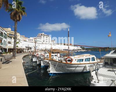 Le port, es Castell, Minorque, Espagne. Banque D'Images