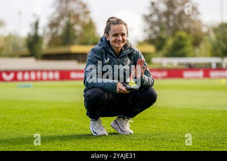 Rotterdam, pays-Bas. 13 octobre 2024. Rotterdam - Emma lors du match opposant Feyenoord V1 contre AZ V1 à Nieuw Varkenoord le 13 octobre 2024 à Rotterdam, pays-Bas. Crédit : Box to Box Pictures/Alamy Live News Banque D'Images