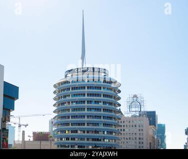 Los Angeles, USA - Nov 02, 2016 : Capitol Records construit à Hollywood sous un ciel bleu Banque D'Images