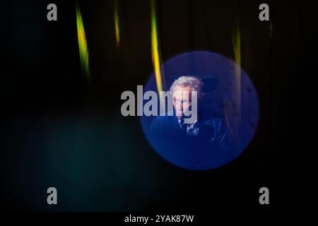 Berlin, Allemagne. 14 octobre 2024. Peter Kraus, chanteur, se produit avec '! Rockin' 85 ! - Le grand concert anniversaire 2024' au Friedrichstadt-Palast. Crédit : Christoph Soeder/dpa/Alamy Live News Banque D'Images