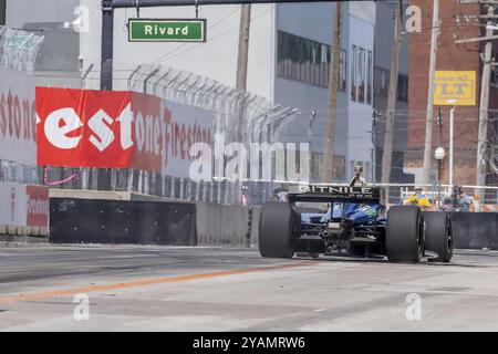 CONOR Daly (20), pilote INDYCAR, de Noblesville, Indiana, voyage dans les virages avec sa voiture Ed Carpenter Racing Chevrolet lors d'une séance d'essais Banque D'Images