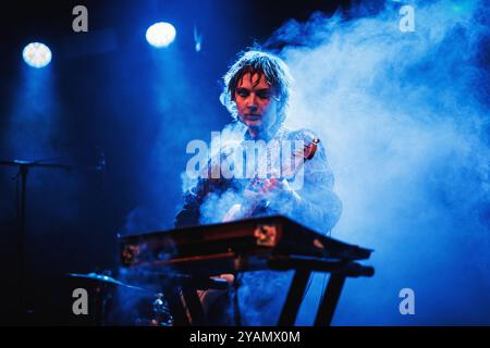 Sydregote, île Féroé. 19 juillet 2024. Le groupe islandais Groa donne un concert live lors du festival de musique féroïen G Festival 2024 à Sydregote. Banque D'Images