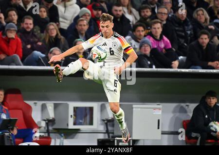 Munich, Deutschland. 14 octobre 2024. Joshua KIMMICH (GER), action, action individuelle, image unique, découpe, photo du corps entier, silhouette entière. Football UEFA Nations League Allemagne (GER) - pays-Bas (NED) 1-0 le 14 octobre 2024 à l'ALLIANZARENA Munich, crédit : dpa/Alamy Live News Banque D'Images