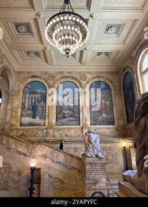 Galerie Chavannes avec peintures murales de Pierre Puvis de Chavannes, Boston public Library, McKim Building, Boston, Massachusetts, ÉTATS-UNIS Banque D'Images