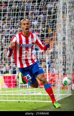 Madrid, Espagne 17 MAI : Joao Miranda de l'Atletico de Madrid célèbre un but lors de la finale de la Coupe du Roi d'Espagne 2012/13 , match joué à Santiago Banque D'Images