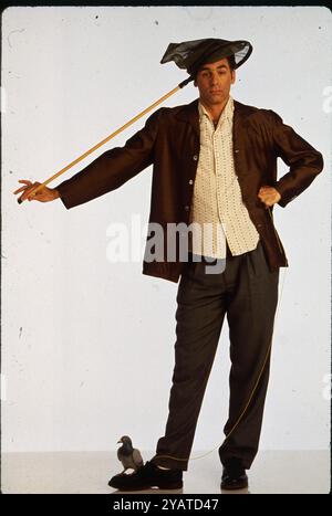 15 octobre 2024, Hollywood, Californie, États-Unis : DATE DE SORTIE : 1994 TITRE : Seinfeld STUDIO : Castlerock INTRIGUE : Jerry Seinfeld est un comédien stand-up dont la vie à New York est rendue encore plus chaotique par un groupe d'amis excentriques qui se joignent à lui pour lutter avec les questions les plus perplexes, mais souvent triviales de la vie. EN VEDETTE : Michael Richards (crédit image : © Entertainment Pictures via ZUMA Press) USAGE ÉDITORIAL SEULEMENT! Non destiné à UN USAGE commercial ! Banque D'Images