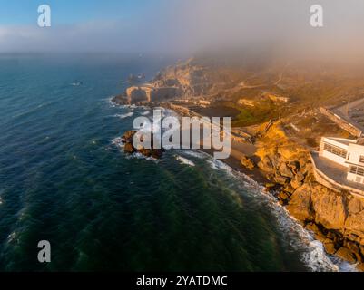 Vue aérienne de la côte de San Francisco avec Cliff House et Sutro Baths Banque D'Images