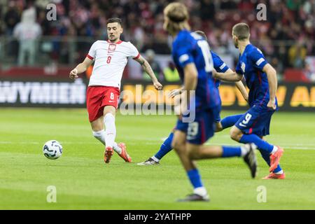 Stadion Narodowy, Varsovie, Pologne. 15 octobre 2024. Football international UEFA Nations LeagueA, Groupe 1, Pologne contre Croatie ; Jakub Moder (POL) crédit : action plus Sports/Alamy Live News Banque D'Images