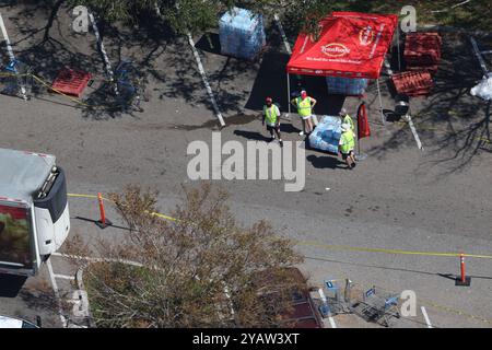 Sarasota, Floride, États-Unis. 15 octobre 2024. Vue aérienne des séquelles à Sarasota, en Floride, après l'ouragan Milton le 15 octobre 2024. Crédit : Mpi34/Media Punch/Alamy Live News Banque D'Images