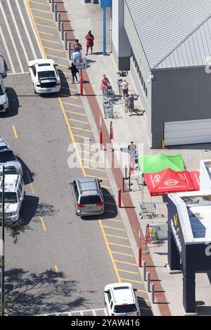 Sarasota, Floride, États-Unis. 15 octobre 2024. Vue aérienne des séquelles à Sarasota, en Floride, après l'ouragan Milton le 15 octobre 2024. Crédit : Mpi34/Media Punch/Alamy Live News Banque D'Images