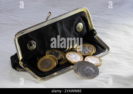 mesdames shabby sac à main et argent, sterling Banque D'Images