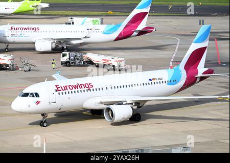 Ein Airbus 320 von Eurowings Rollt zum terminal, Flughafen Duesseldorf, 15.10.2024. *** A Eurowings Airbus 320 taxis jusqu'au terminal, aéroport de Duesseldorf, 15 10 2024 Banque D'Images