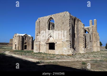 Église Sainte-Marie du Carmel dans la ville fortifiée de Famagouste (Gazimagusa) République turque de Chypre du Nord. Banque D'Images