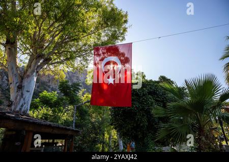 Drapeau turc à Dalyan Banque D'Images