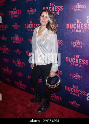 Londres, Royaume-Uni. 16 octobre 2024. Lliana Bird assiste à la soirée presse pour 'la duchesse [de Malfi]' au Trafalgar Theatre de Londres. Crédit : SOPA images Limited/Alamy Live News Banque D'Images