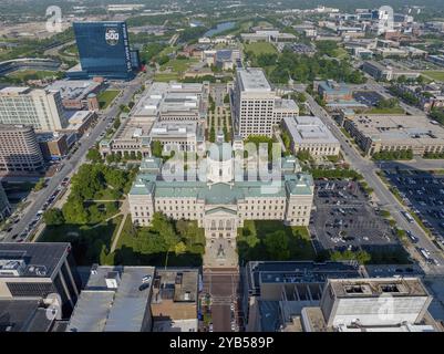 Vue aérienne de l'Indiana Statehouse à Indianapolis, Indiana. Construit en 1888, c'est le cinquième bâtiment à abriter le gouvernement de l'État Banque D'Images