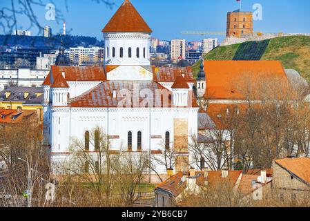 Prechistensky - Cathédrale Cathédrale Orthodoxe dans Vilnius. Situé dans la vieille ville dans la vallée sur la rive du Vilni. La Lituanie. Banque D'Images