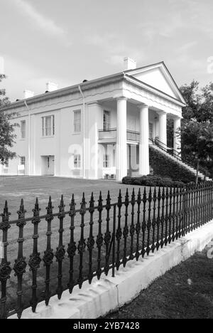 Robert Mills Courthouse à Camden, Caroline du Sud – un magnifique bâtiment de style néo-grec qui abrite maintenant la Chambre de commerce du comté de Kershaw. Banque D'Images