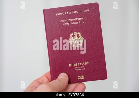 Deutscher Reisepass *** passeport allemand Nordrhein-Westfalen Deutschland, Allemagne GMS17831 Banque D'Images