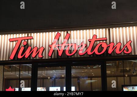 Tim Hortons signe le logo de la marque de l'entreprise Banque D'Images