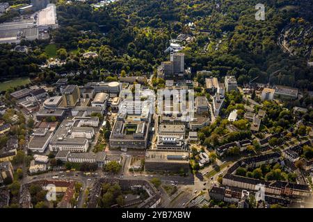 Luftbild, Universitätsklinikum Essen Krankenhaus, Holsterhausen, Essen, Ruhrgebiet, Nordrhein-Westfalen, Deutschland ACHTUNGxMINDESTHONORARx60xEURO *** vue aérienne, Hôpital universitaire d'Essen, Holsterhausen, Essen, région de la Ruhr, Rhénanie du Nord-Westphalie, Allemagne ATTENTIONxMINDESTHONORARx60xEURO Banque D'Images