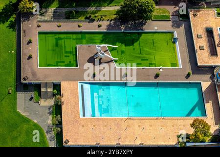 Luftbild, Grugabad Schwimmbad im Grugapark, Rutsche am Kinderbecken, Rüttenscheid, Essen, Ruhrgebiet, Nordrhein-Westfalen, Deutschland ACHTUNGxMINDESTHONORARx60xEURO *** vue aérienne, piscine Grugabad à Grugapark, toboggan à la piscine pour enfants, Rüttenscheid, Essen, région de la Ruhr, Rhénanie du Nord-Westphalie, Allemagne ACHTUNGxMINDESTHONORARx60xEURO Banque D'Images