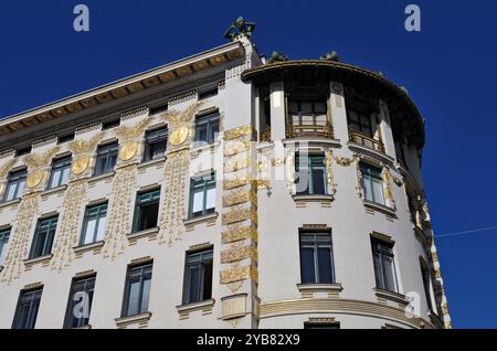 L'unique Medallion House situé sur la Linke Wienzeile à Vienne est un immeuble d'appartements de l'architecte de la Sécession viennoise Otto Wagner. Banque D'Images