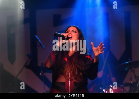 Munich, Allemagne. 15 octobre 2024. Munich, Allemagne, 15 octobre 2024 : Guernica Mancini (chanteuse) des Gems lors du Phoenix Tour 2024 à Backstage Halle, Munich, Allemagne. (Sven Beyrich/SPP) crédit : photo de presse sportive SPP. /Alamy Live News Banque D'Images