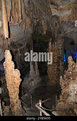 Grotte de Keloglan à Denizli, Turquie Banque D'Images