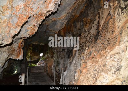 Grotte de Keloglan à Denizli, Turquie Banque D'Images