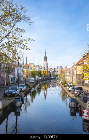 Delft, pays-Bas 15 octobre 2024. Les vieilles maisons et les canaux à Delft. Banque D'Images