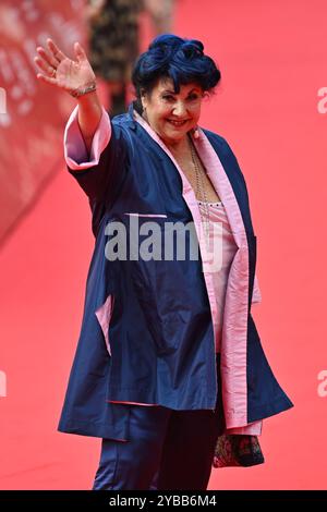 Marisa Laurito assiste au tapis rouge lors du 19e Festival du film de Rome à l'Auditorium Parco Della Musica le 17 octobre 2024 à Rome, Italie.&#XA;&#XA; Banque D'Images