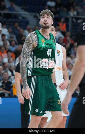 Juancho Hernangómez de Panathinaikos lors du match régulier de Turkish Airlines EuroLeague entre le Real Madrid et le Panathinaikos Athènes à Wizink Banque D'Images