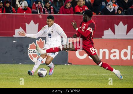 Toronto, Canada. 15 octobre 2024. Toronto, Canada, le 15 octobre 2024 Ivan Anderson traverse la balle lors du match amical international entre le Canada et le Panama au BMO Field à Toronto, Canada (Curtis Wong/SPP) crédit : SPP Sport Press photo. /Alamy Live News Banque D'Images