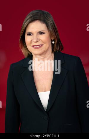 Cérémonie d'ouverture & Berlinguer - le tapis rouge de la Grande ambition - le 19ème Festival du film de Rome Rome Rome, Italie - 16 octobre 2024 : Bianca Berlinguer assiste au Berlinguer - le tapis rouge de la Grande ambition lors du 19ème Festival du film de Rome à l'Auditorium Parco Della Musica. Rome RM Italie Copyright : xPhotoxbyxGennaroxLeonardix Banque D'Images