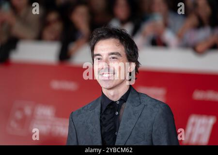 Rome, Italie - 16 octobre 2024 : Diodato assiste au tapis rouge « Berlinguer - The Great ambition » lors du 19e Festival du film de Rome à l'Auditorium Parco Della Musica. Banque D'Images