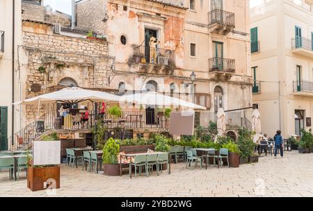 Scicli, Sicile, Italie - 4 octobre 2024 : centre historique de Scicli, ville baroque dans la province de Raguse. Banque D'Images